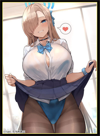 [Comiket] [Blue Archive] Ichinose Asuna [Trading Card Sleeves]